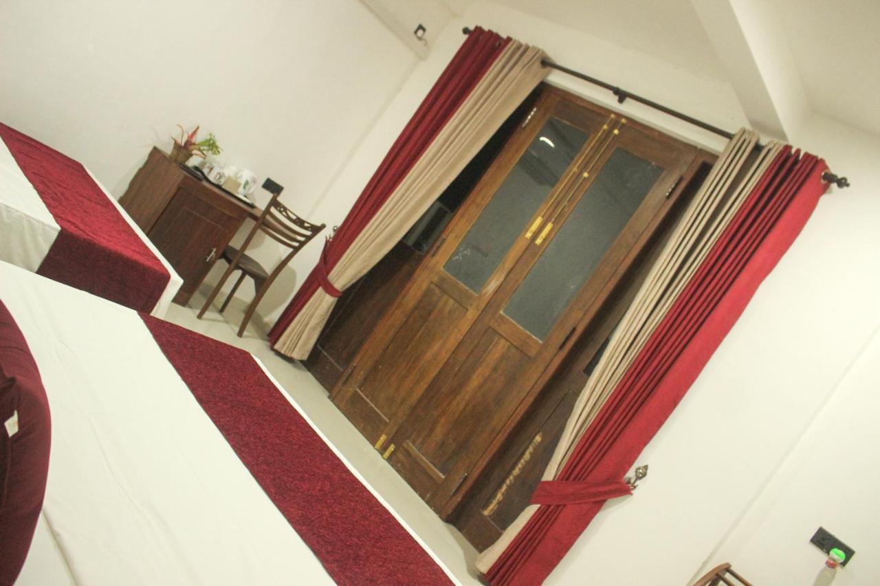 Divine Villa Anuradhapura Luaran gambar