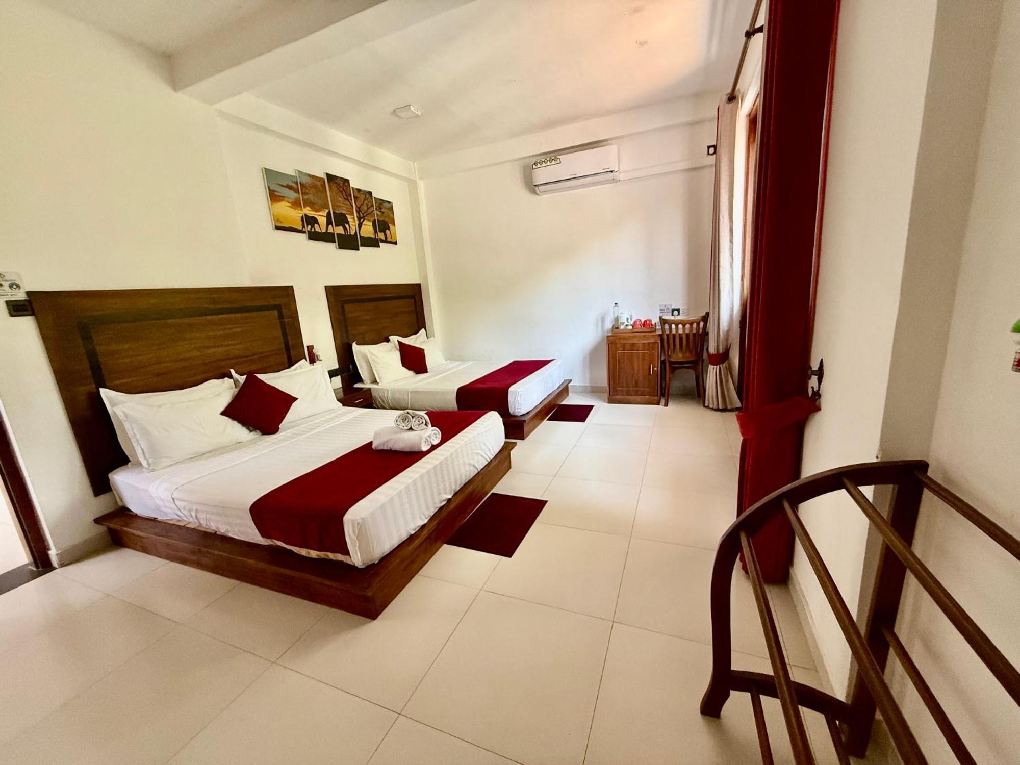 Divine Villa Anuradhapura Luaran gambar